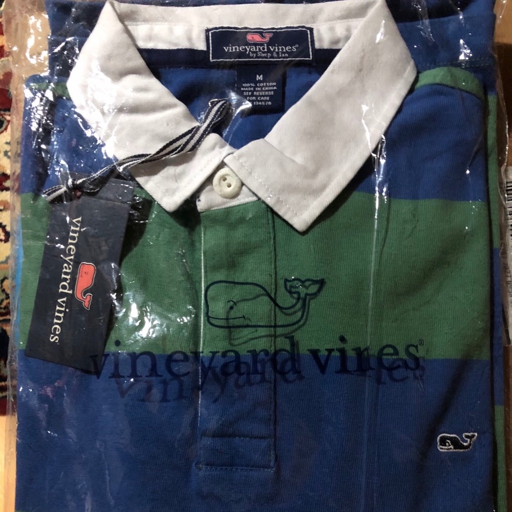 Men’s brand new vineyard vines rugby